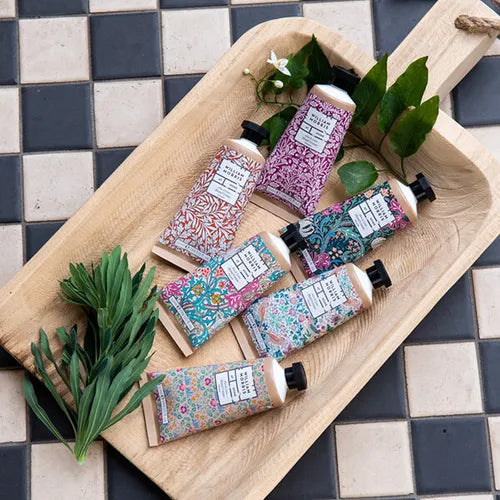 William Morris At Home Strawberry Thief Aloe & Lime 50ml Hand Cream