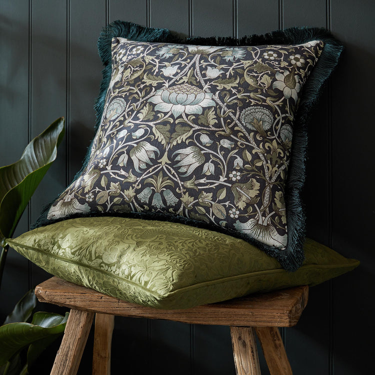 Lodden 50 x 50 cm William Morris At Home Cushion