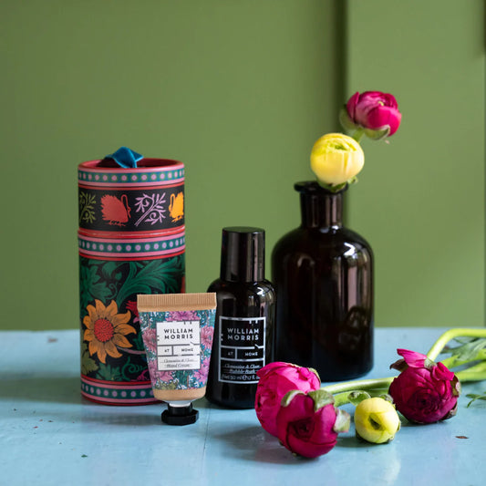 William Morris At Home Sunflower Swan Festive Drum Gift Set