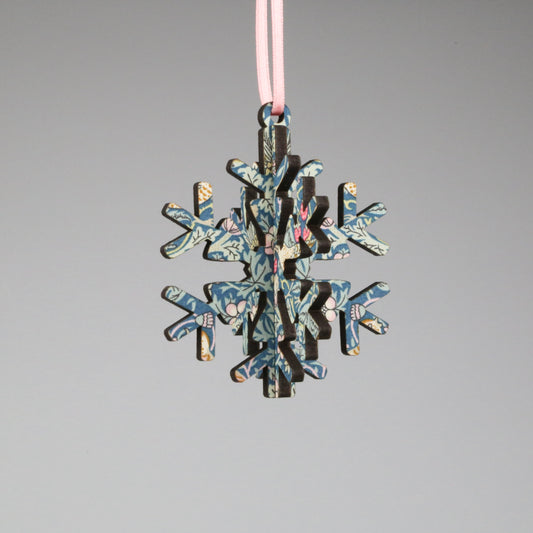 Strawberry Thief 3D Wooden Snowflake Decoration
