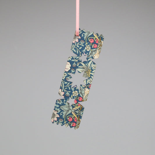 Strawberry Thief 2D Wooden Cracker Decoration